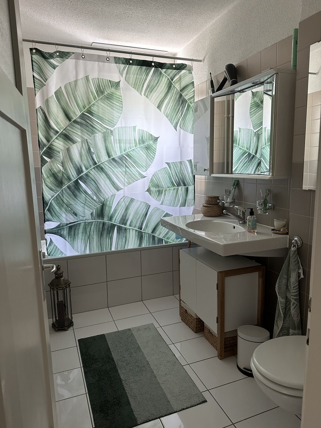 3 rooms furnished flat