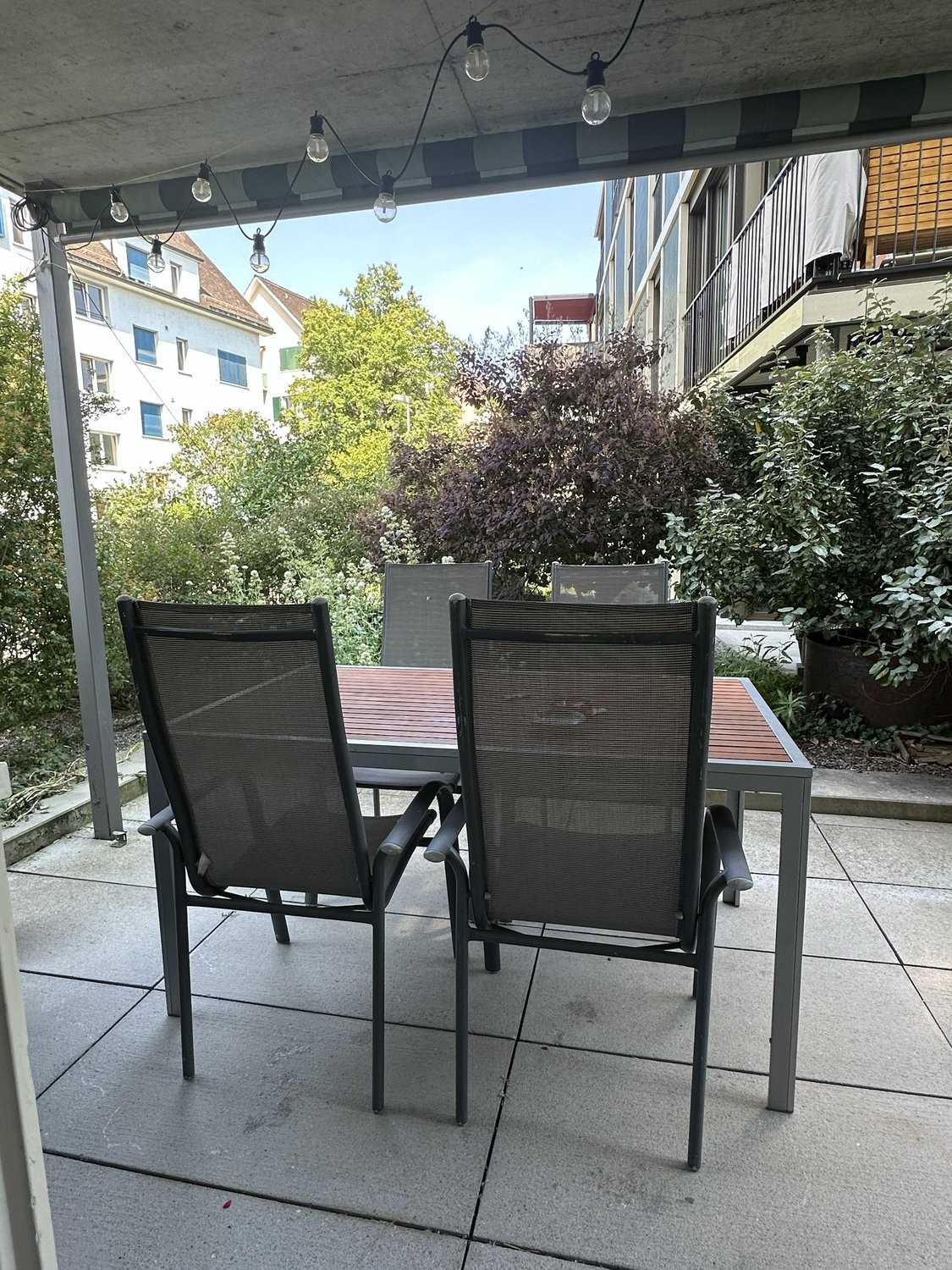 3 rooms furnished flat