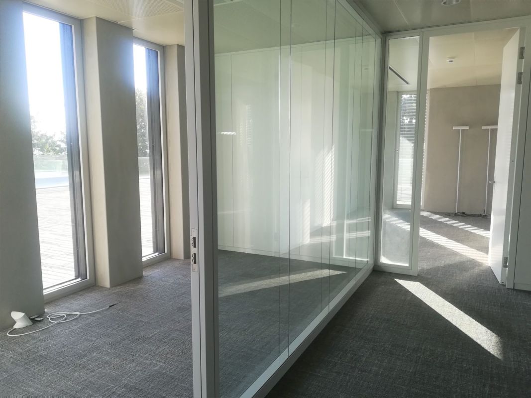 221m² office, photo 8 of 10