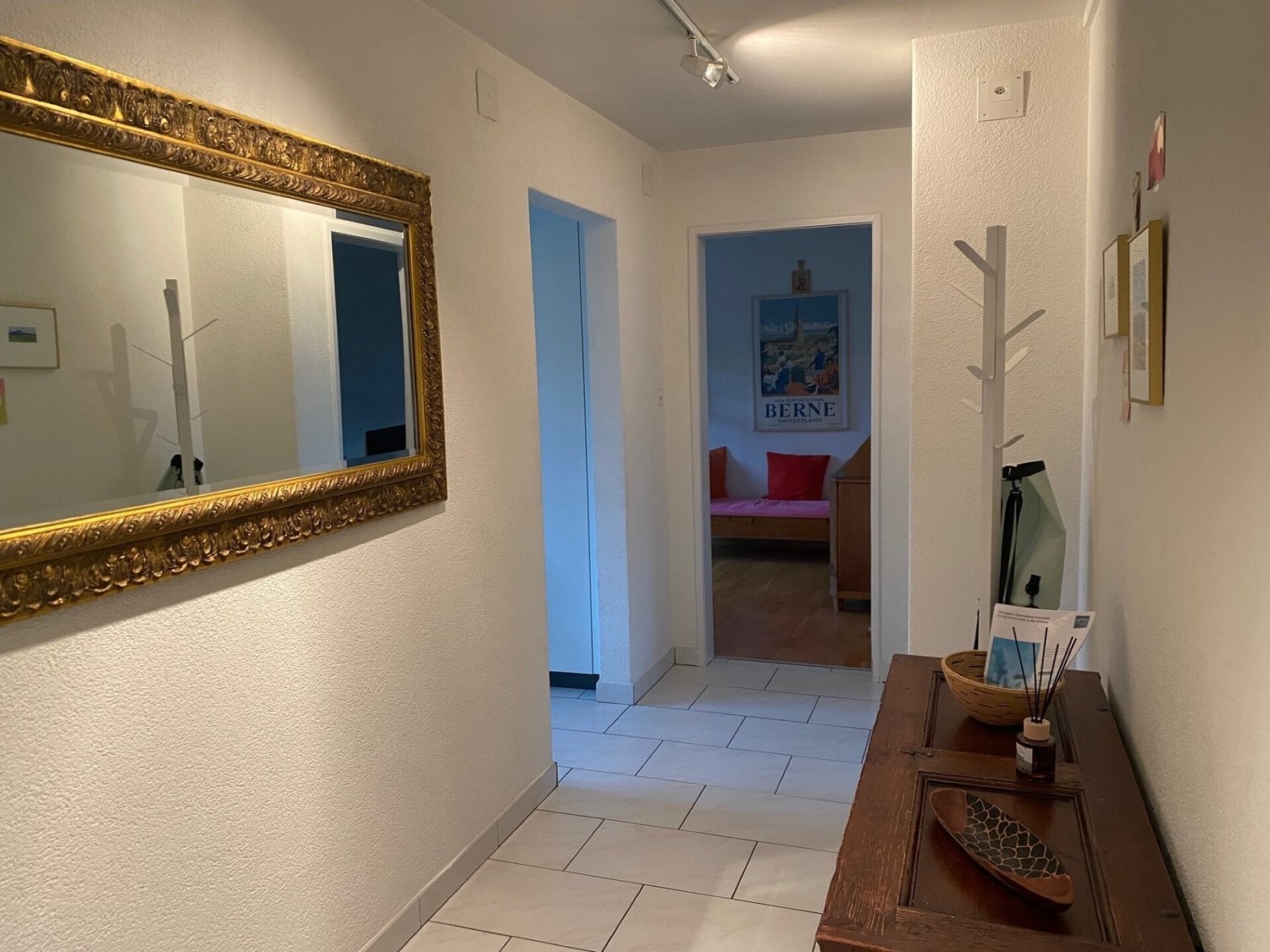 3 rooms furnished flat, photo 1 of 9
