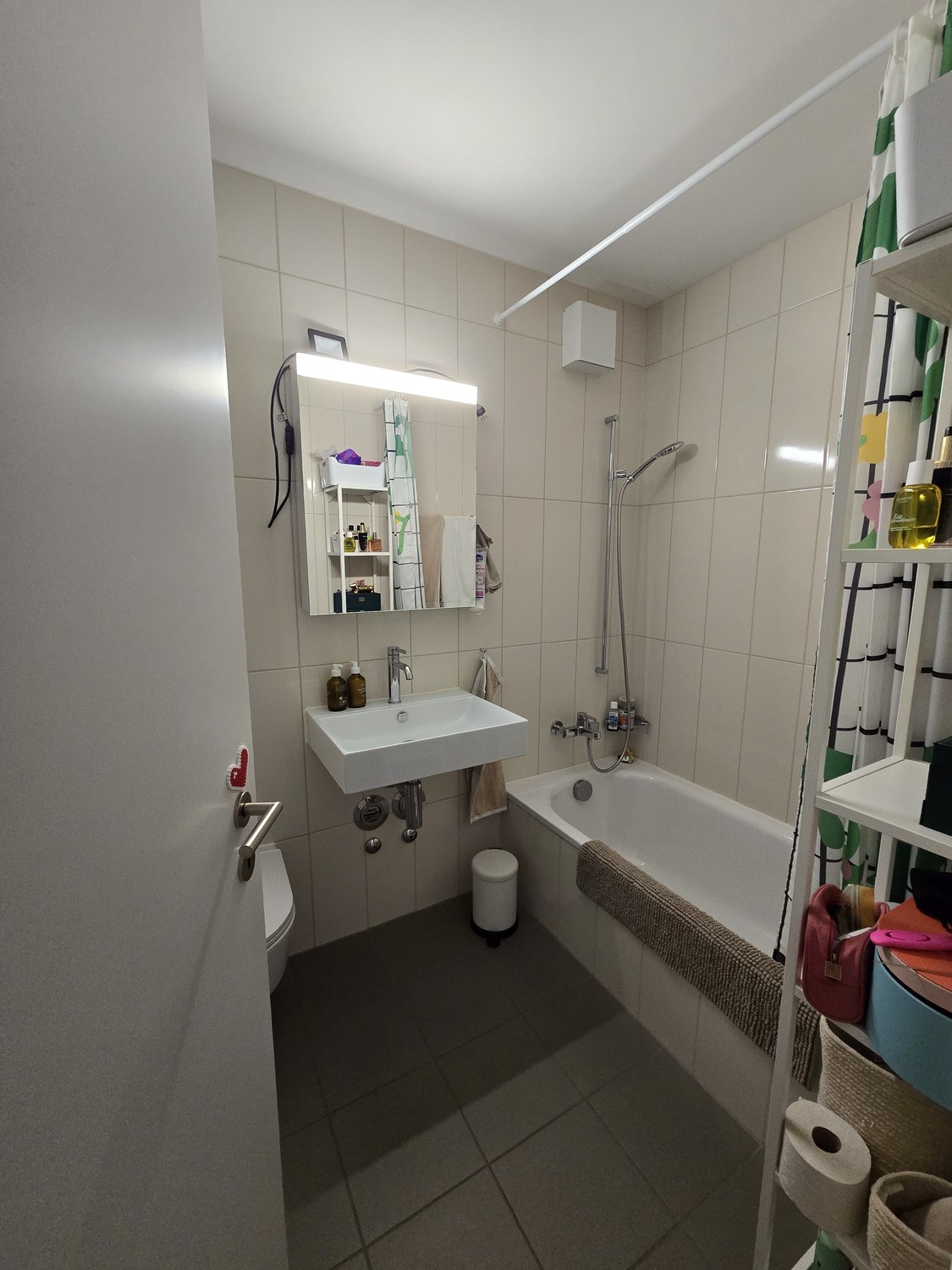 Room in a shared flat, photo 7 of 8