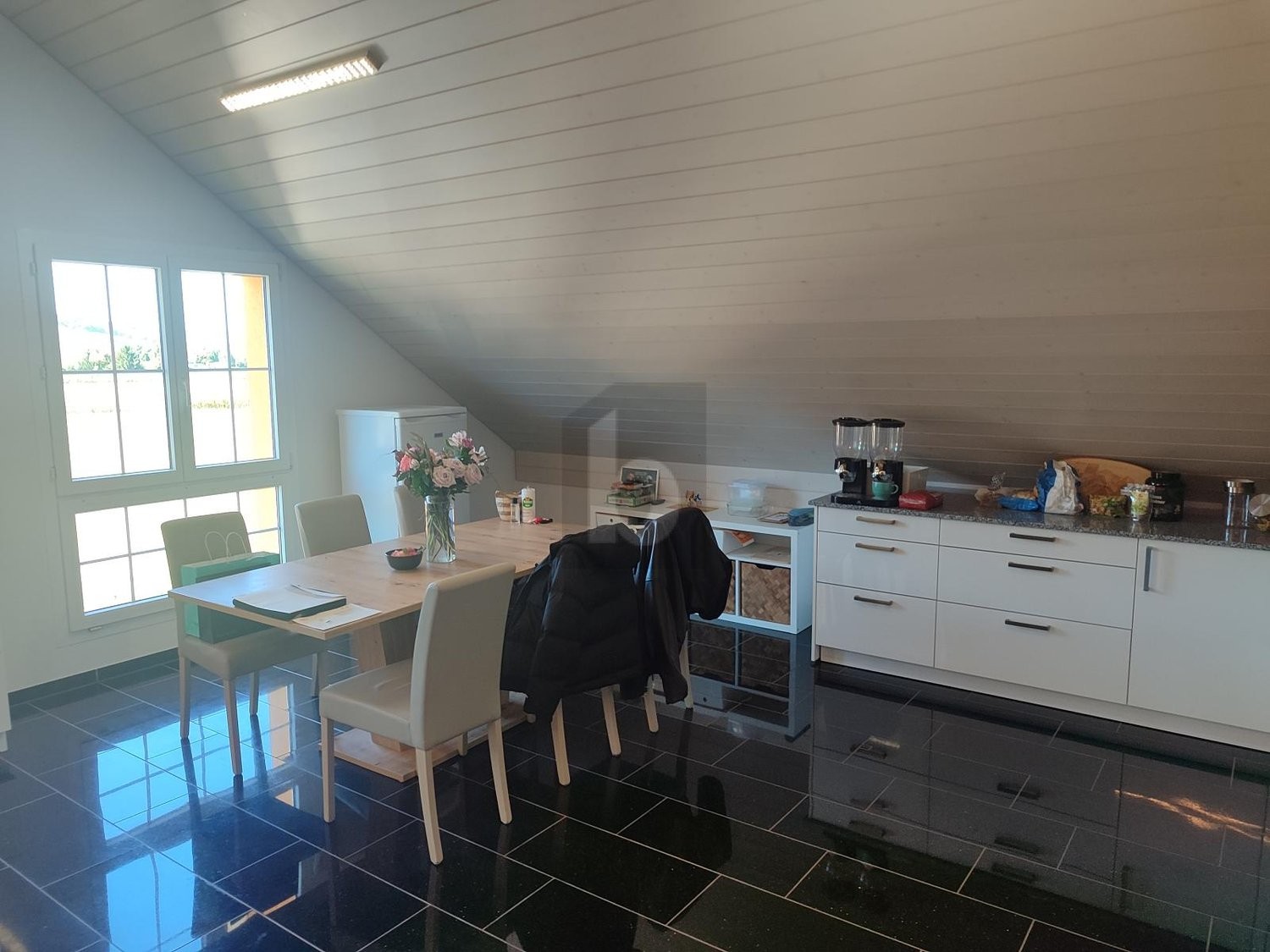 2 ½ room attic flat, photo 2 of 4