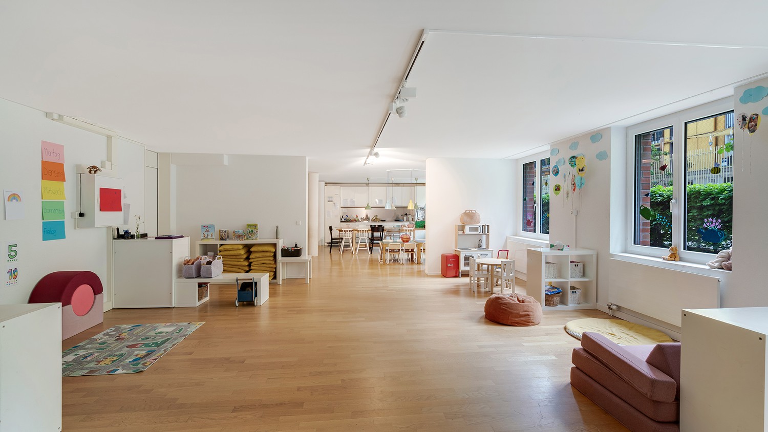 180m² office, photo 2 of 8