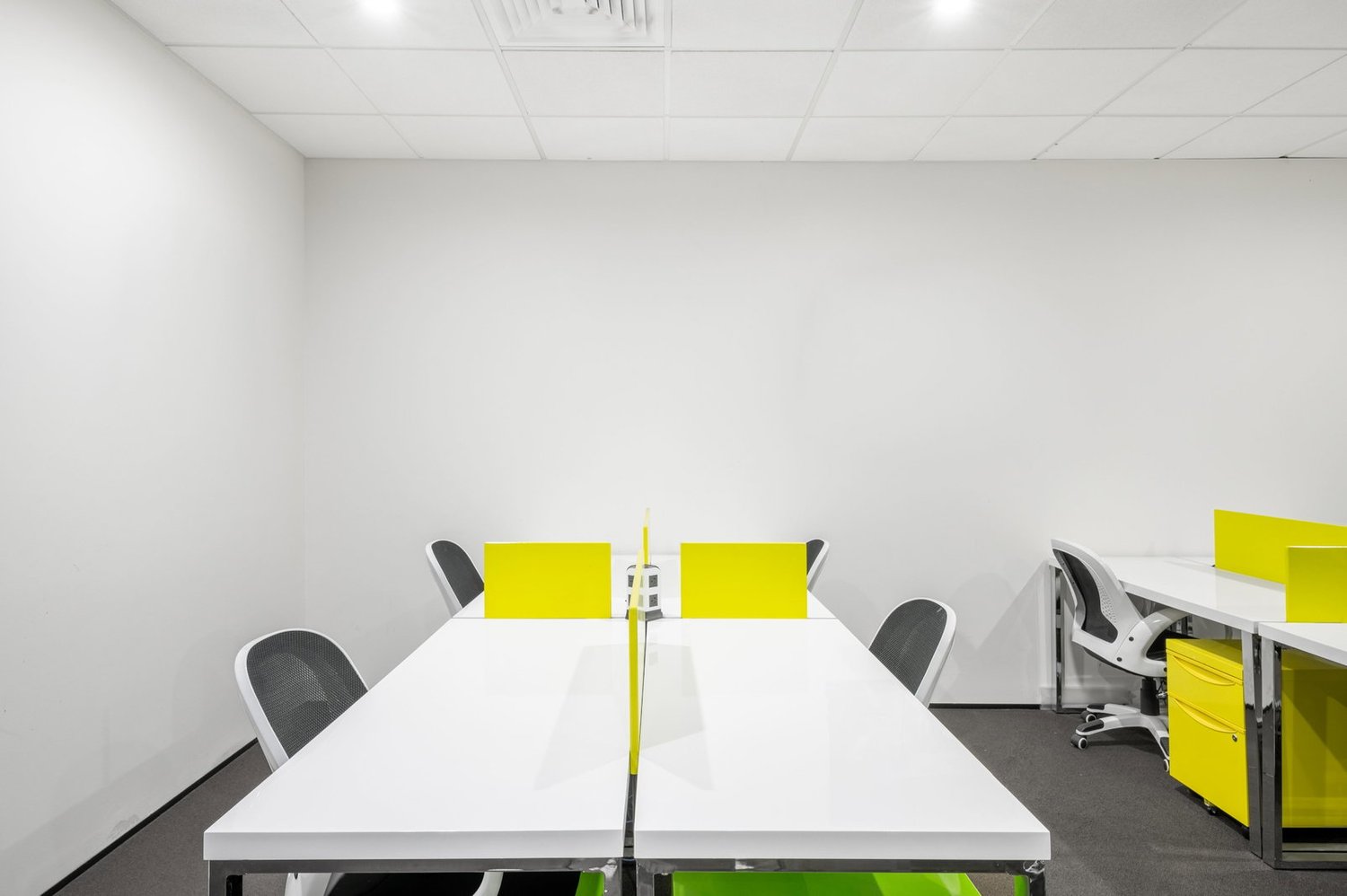 Office, photo 5 of 7