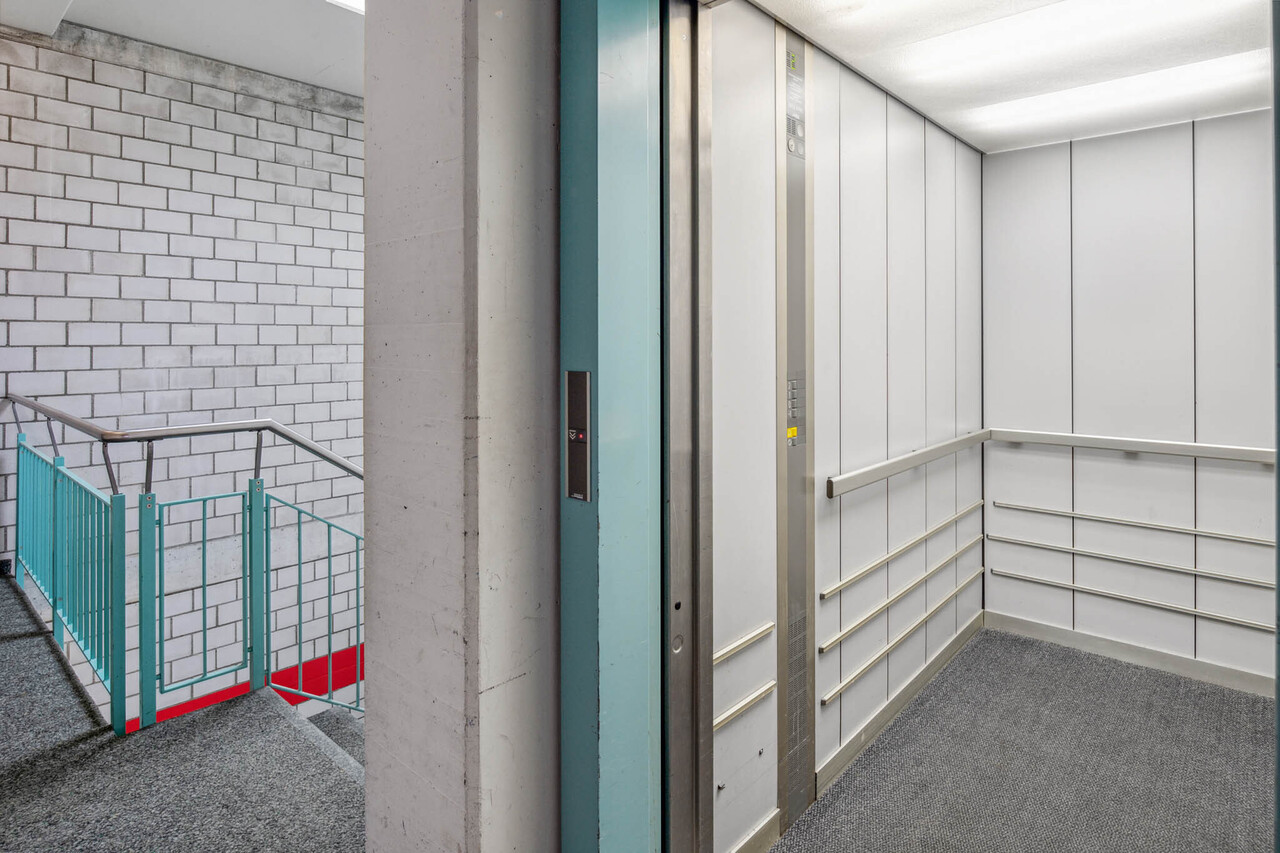 1856m² commercial