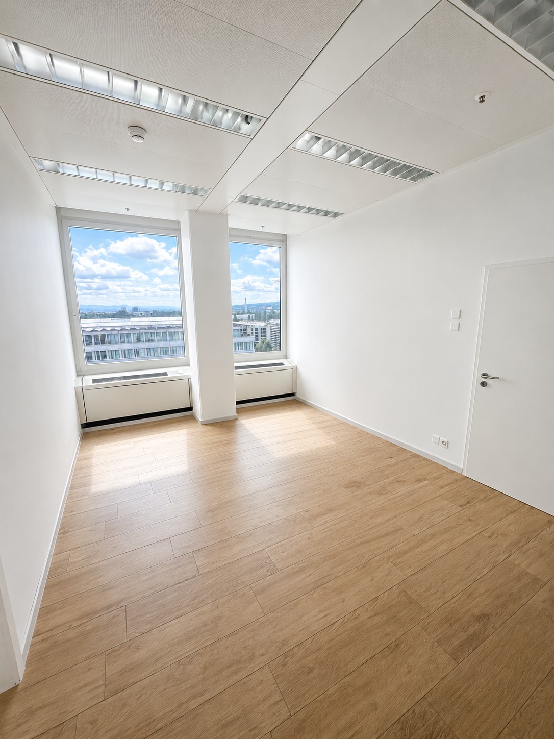 550m² commercial, photo 6 of 10