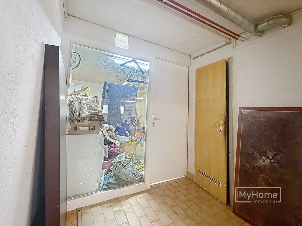 111m² commercial, photo 4 of 4