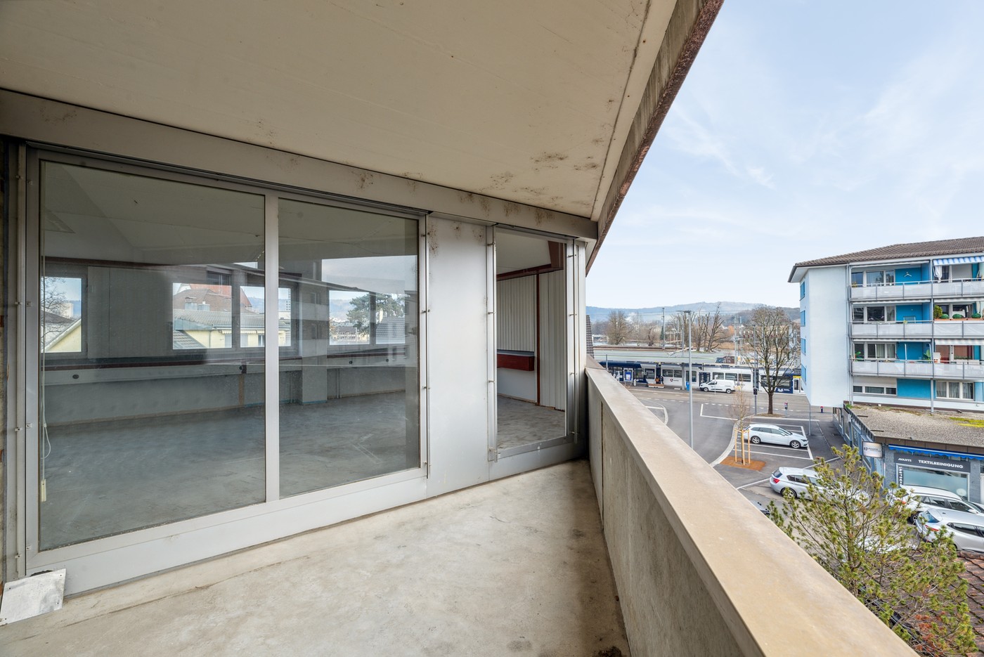 135m² bureau