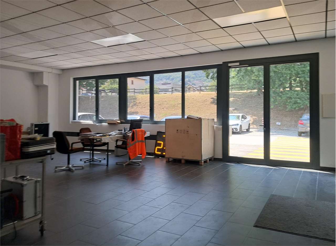 Office, photo 3 of 6
