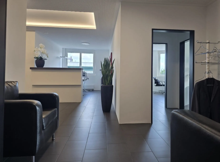 146m² office