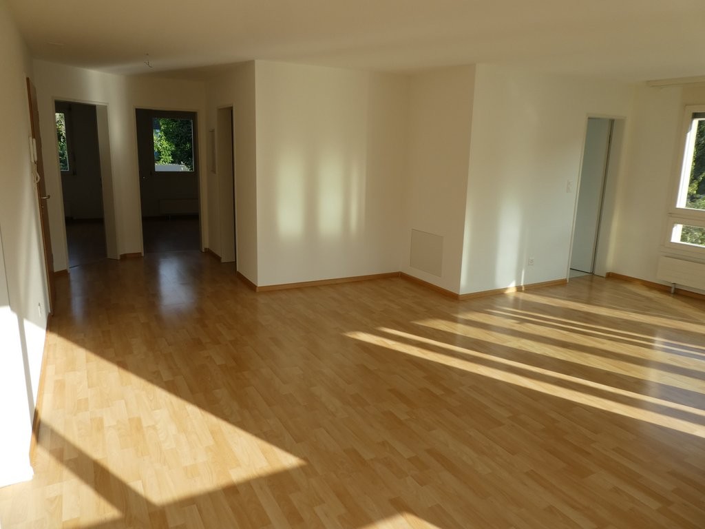 4 rooms apartment, photo 3 of 10