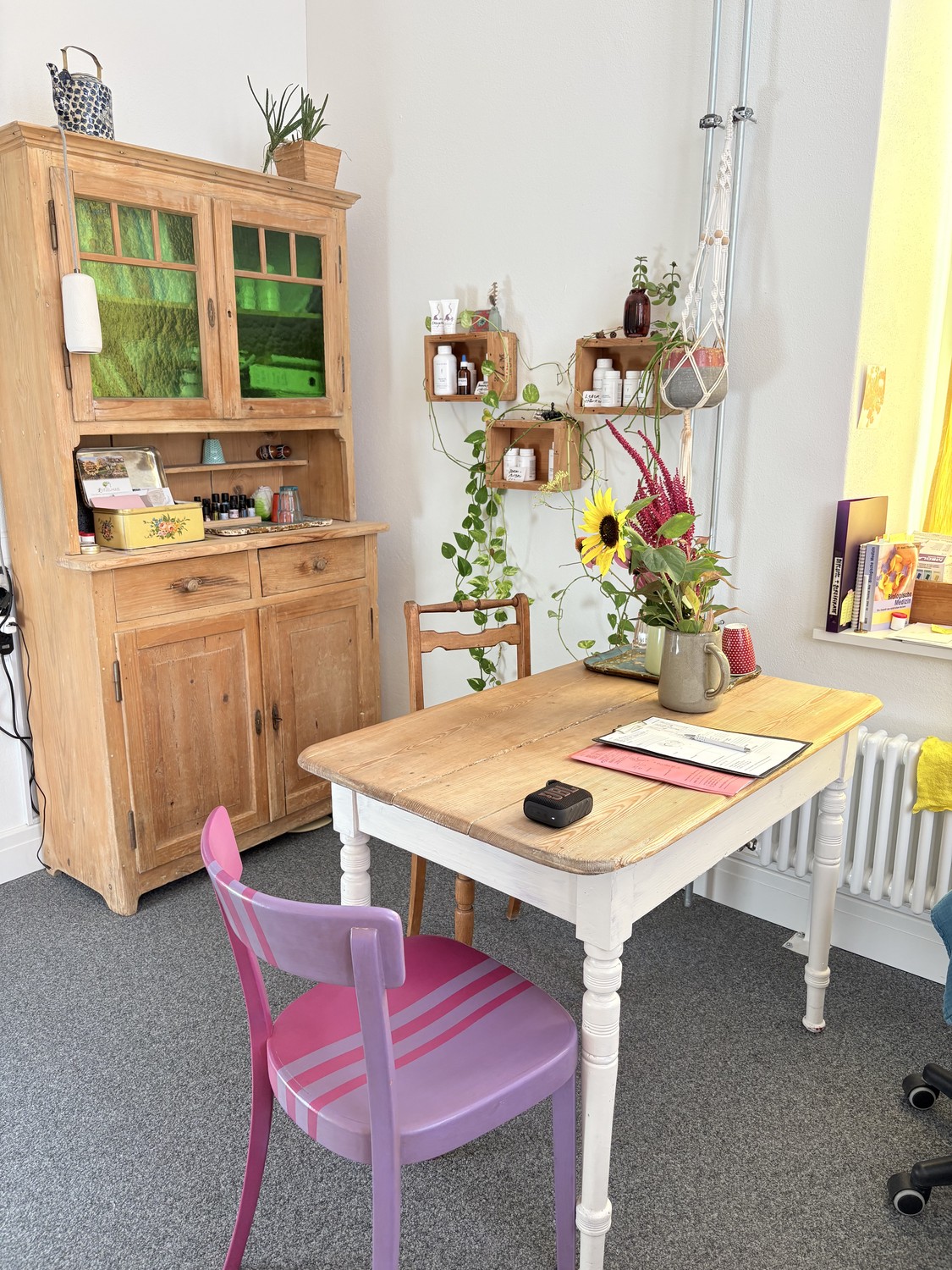 Commercial, photo 6 of 7
