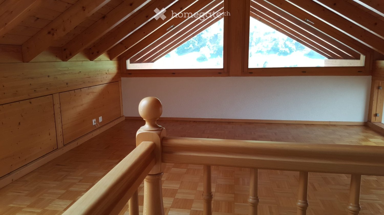 2 ½ rooms apartment
2.5 room apartment located in the center of the village of Troistorrents
Living-kitchen / 1 bedroom / 1 bathroom / 1 mezzanine
Price CHF 1'200.00 including charges (no pets)
Available by agreement or from 1st January 2027
Tél. no 079/614.53.21, photo 2 of 5