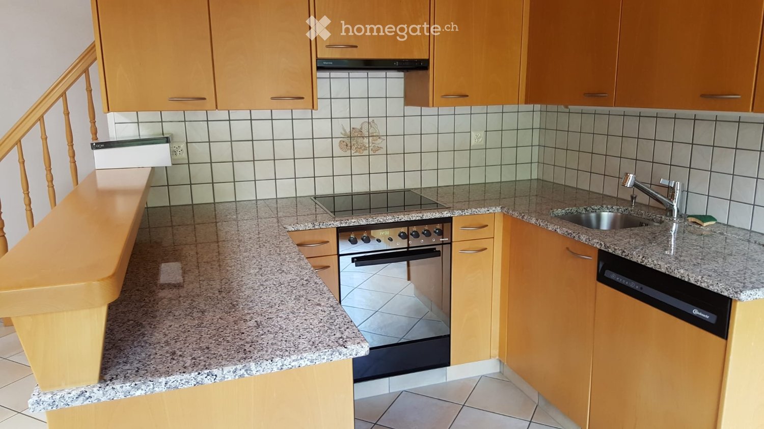 2 ½ rooms apartment
2.5 room apartment located in the center of the village of Troistorrents
Living-kitchen / 1 bedroom / 1 bathroom / 1 mezzanine
Price CHF 1'200.00 including charges (no pets)
Available by agreement or from 1st January 2027
Tél. no 079/614.53.21, photo 1 of 5