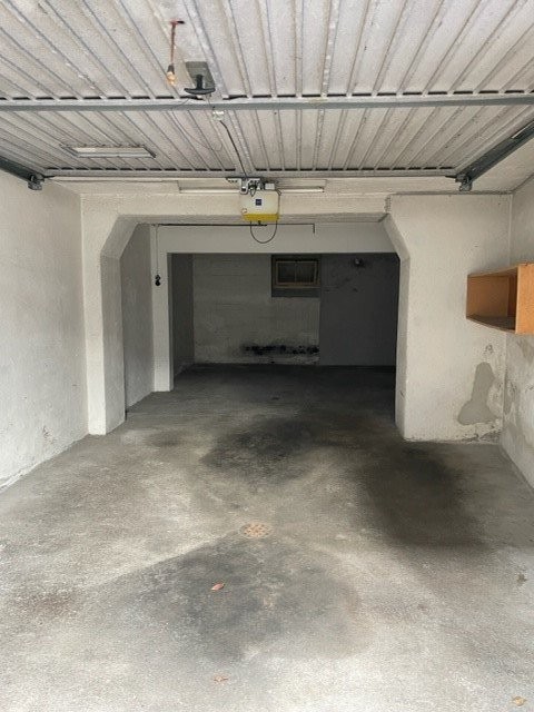 Double garage, photo 3 of 3