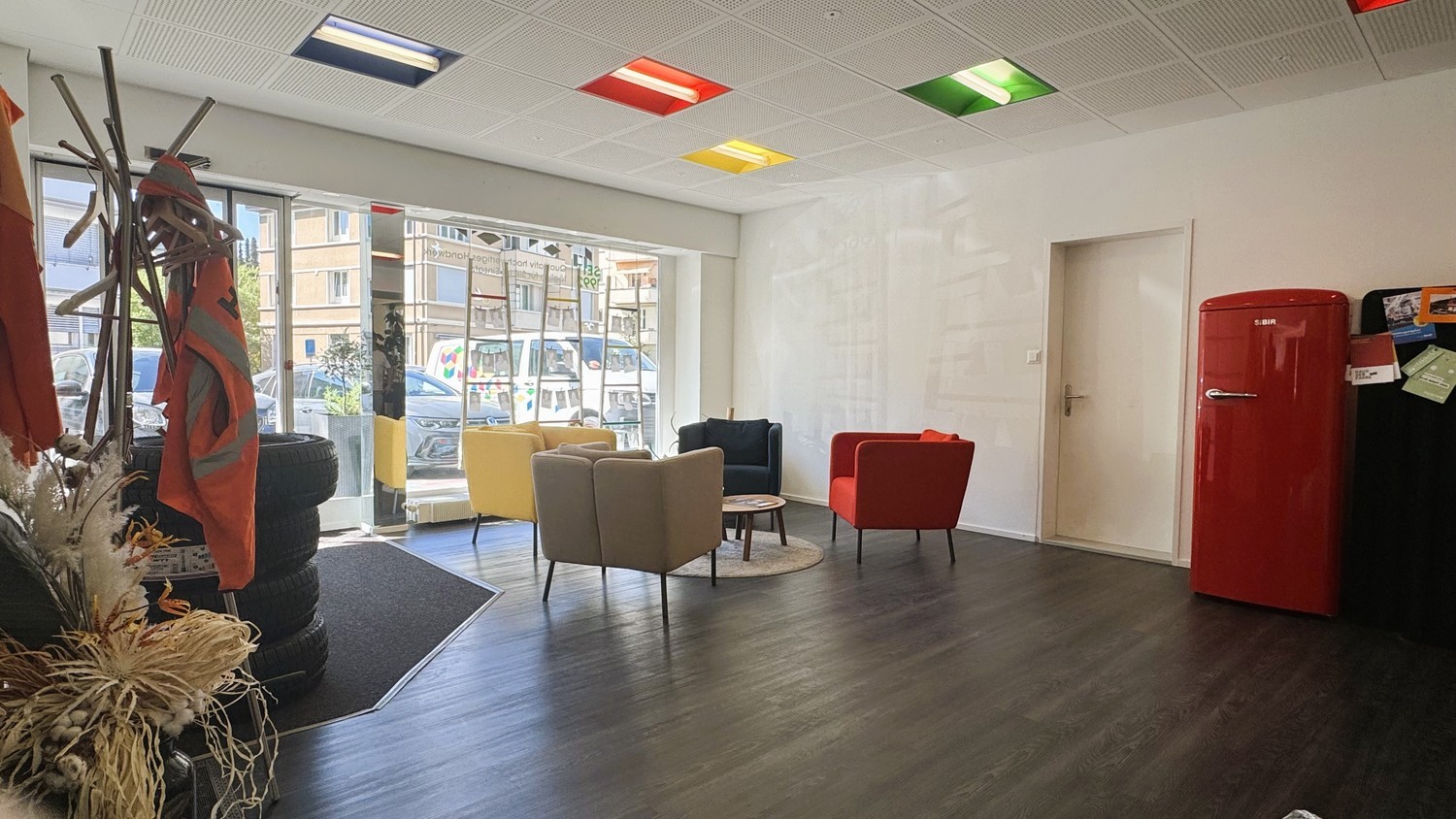 310m² commercial, photo 4 sur 10