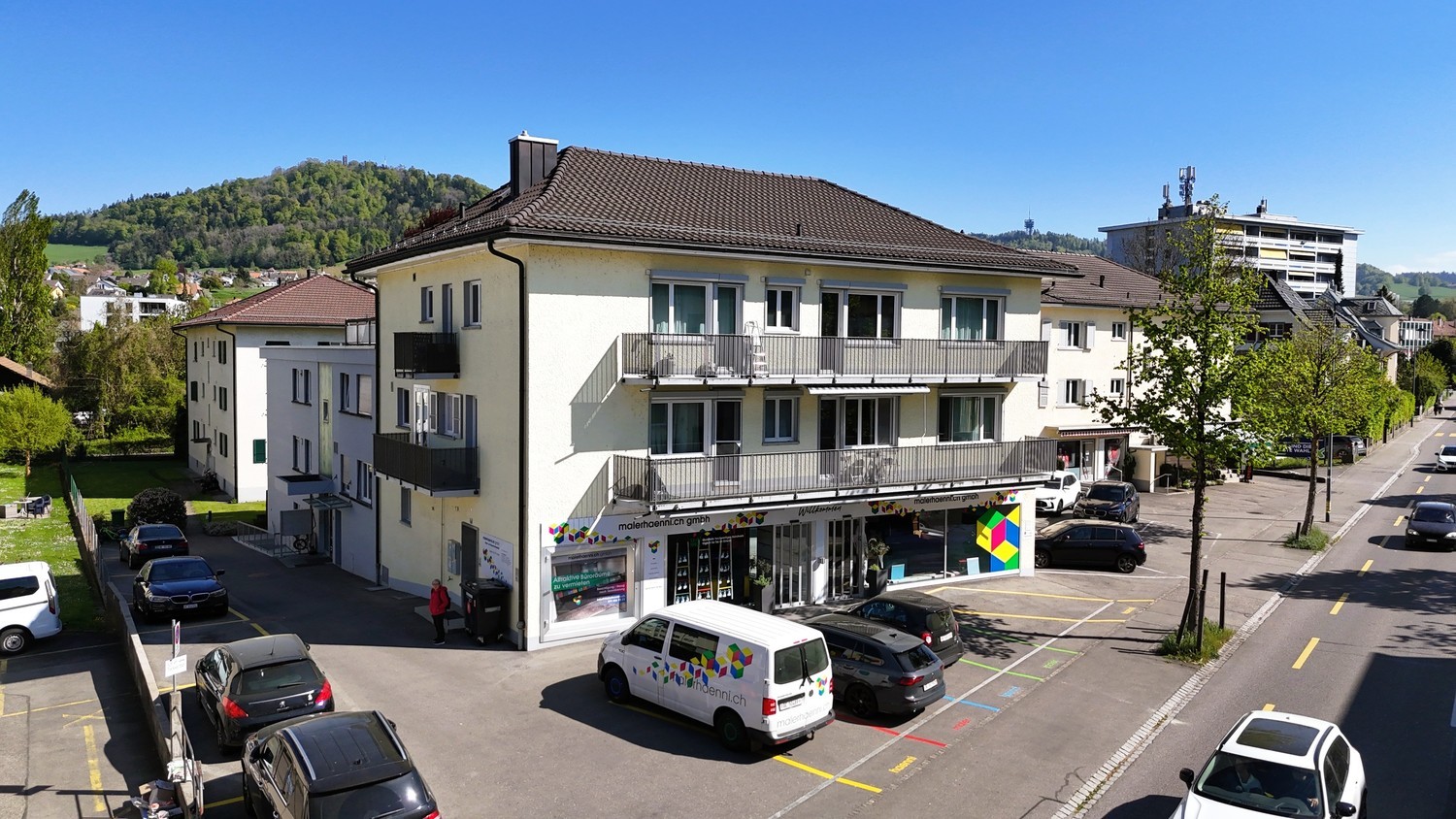 310m² commercial, photo 1 sur 10