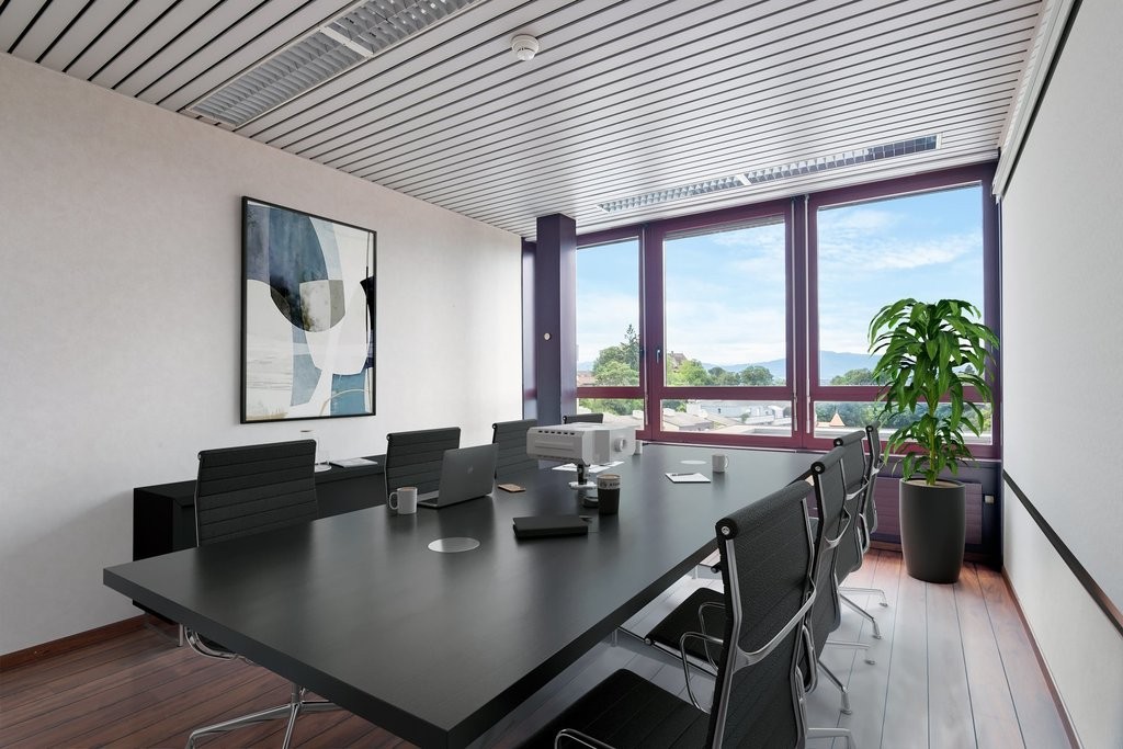186m² office, photo 3 of 5