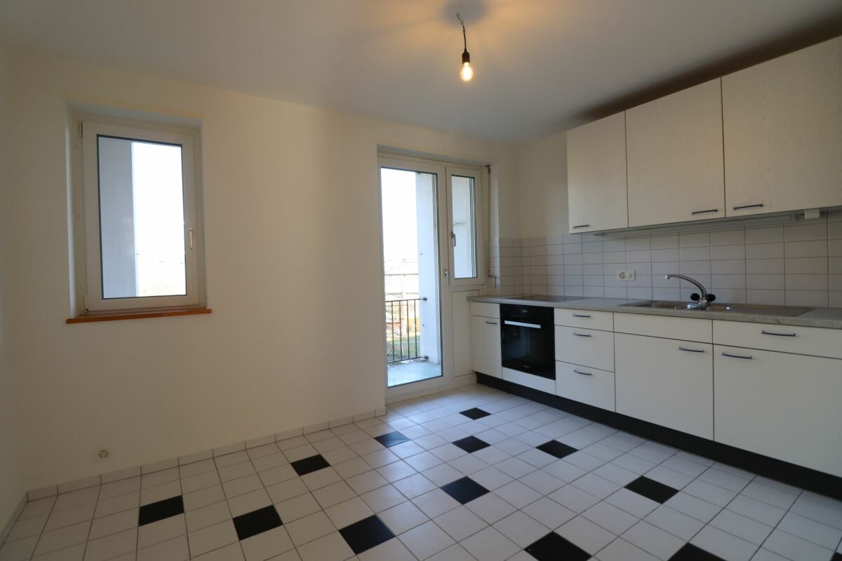 3 rooms apartment, photo 3 of 10
