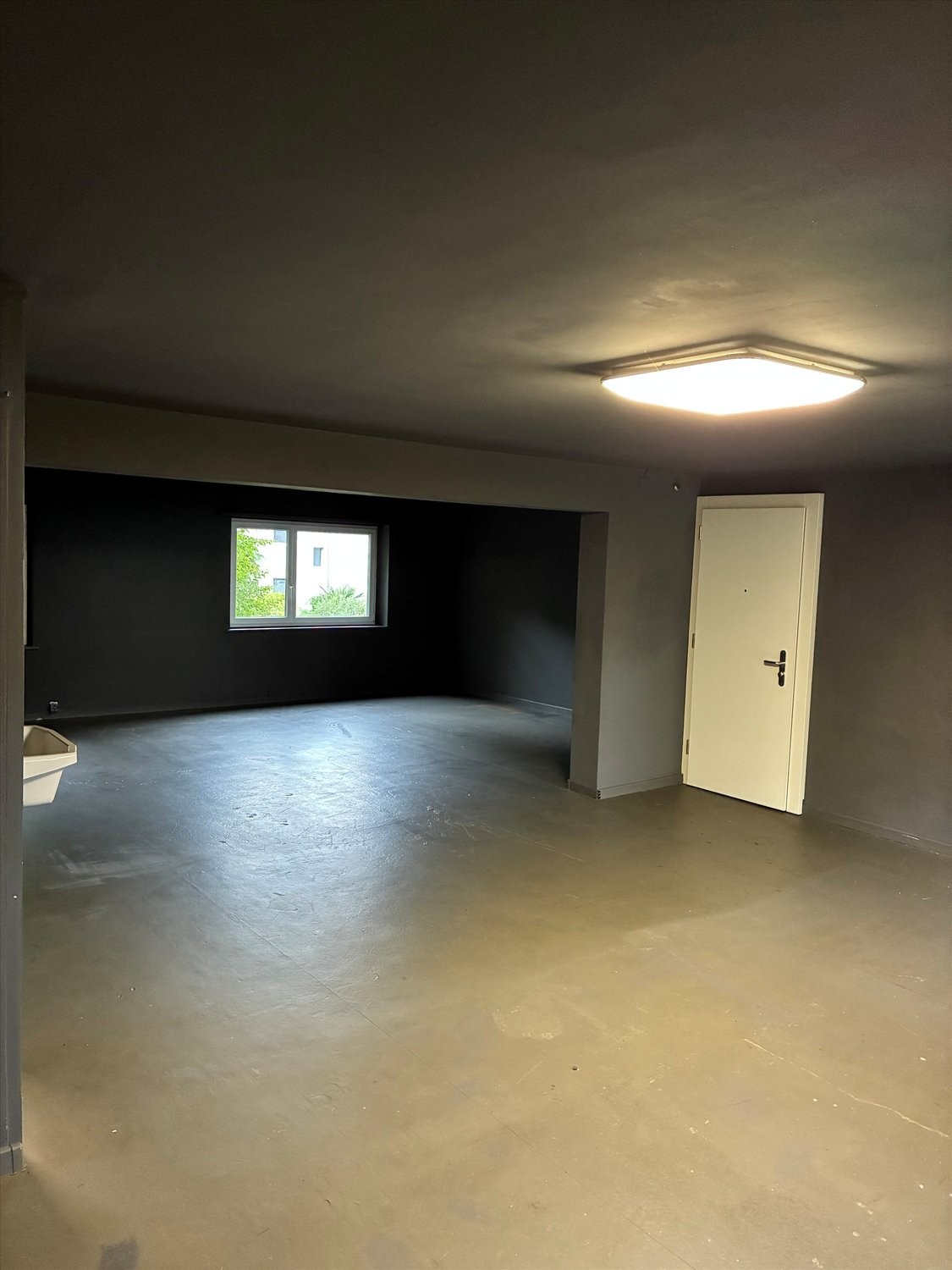 69m² office, photo 3 of 5