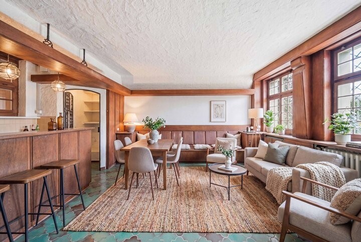 Maison multifamiliale