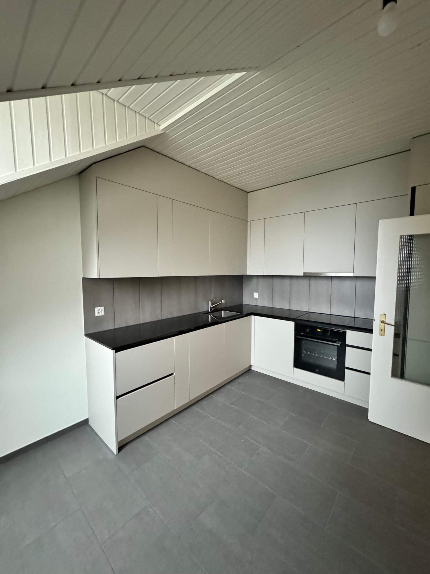4 ½ rooms roof flat, photo 1 of 9