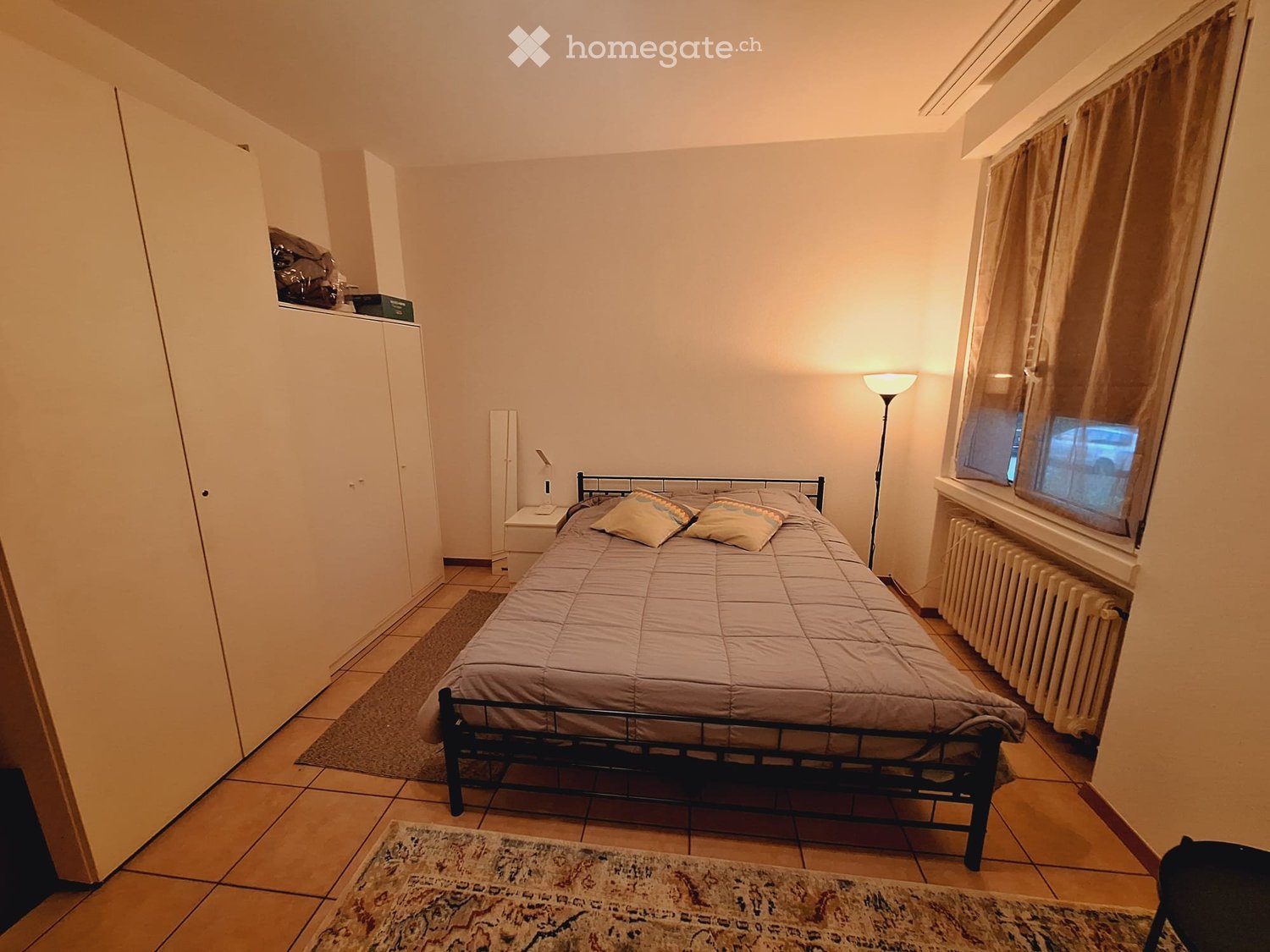 1 room single room