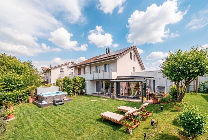 Casa singola di 5 ½ locali, foto 1 di 8