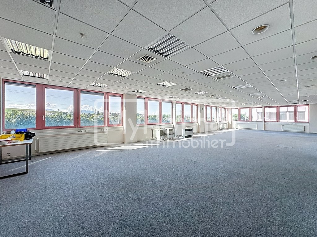 805m² shop, photo 7 of 10
