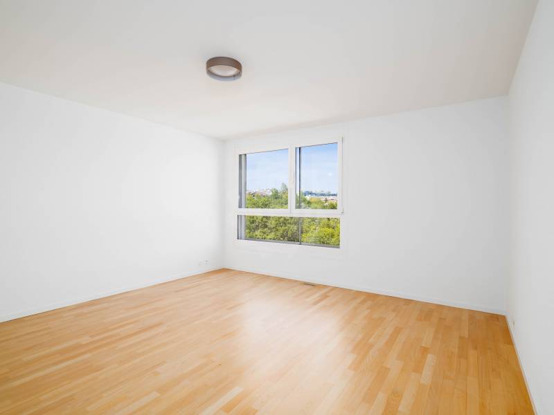 6 rooms apartment, photo 9 of 10