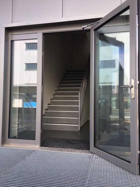 41m² commercial, photo 2 of 6