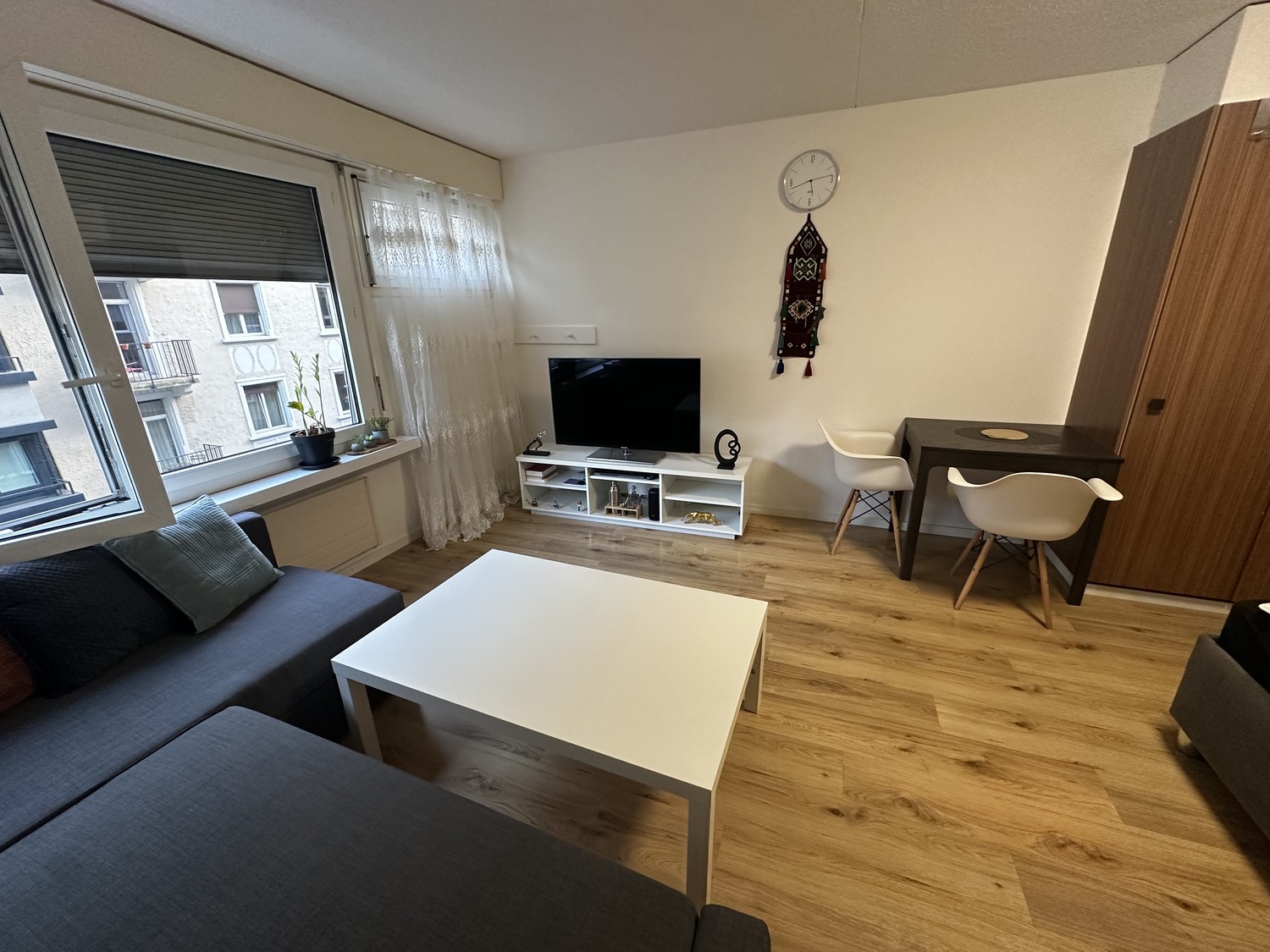 1 room apartment, photo 1 of 2