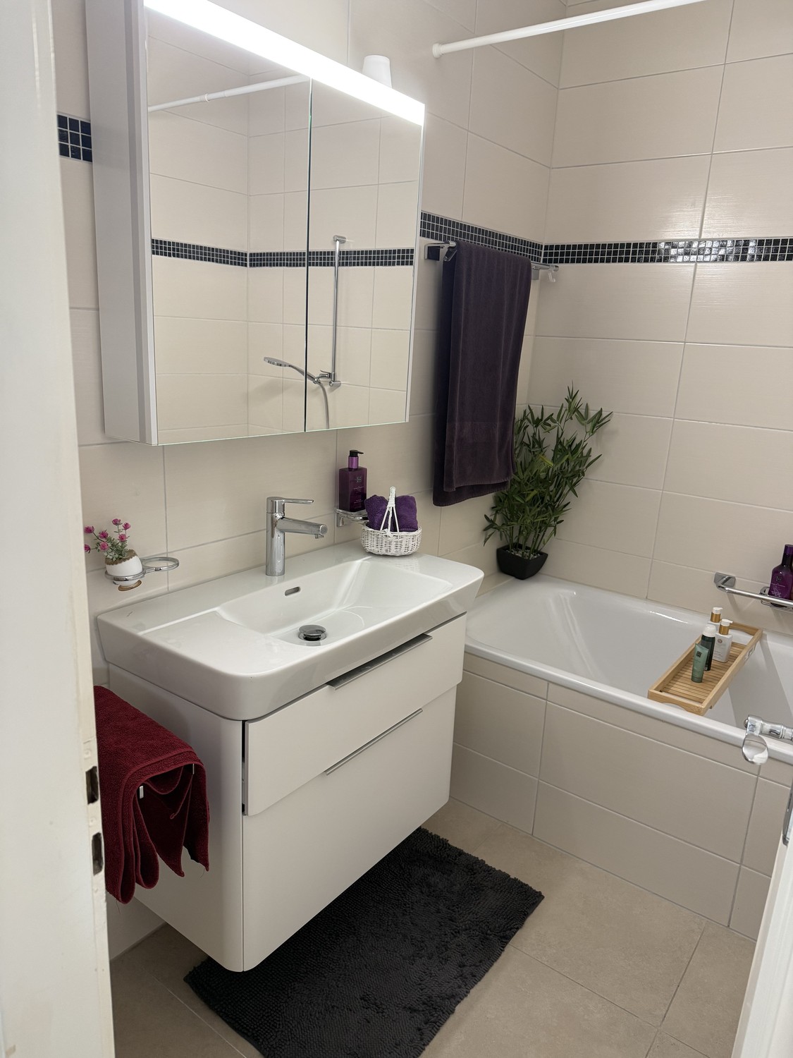 4 rooms apartment, photo 2 of 10