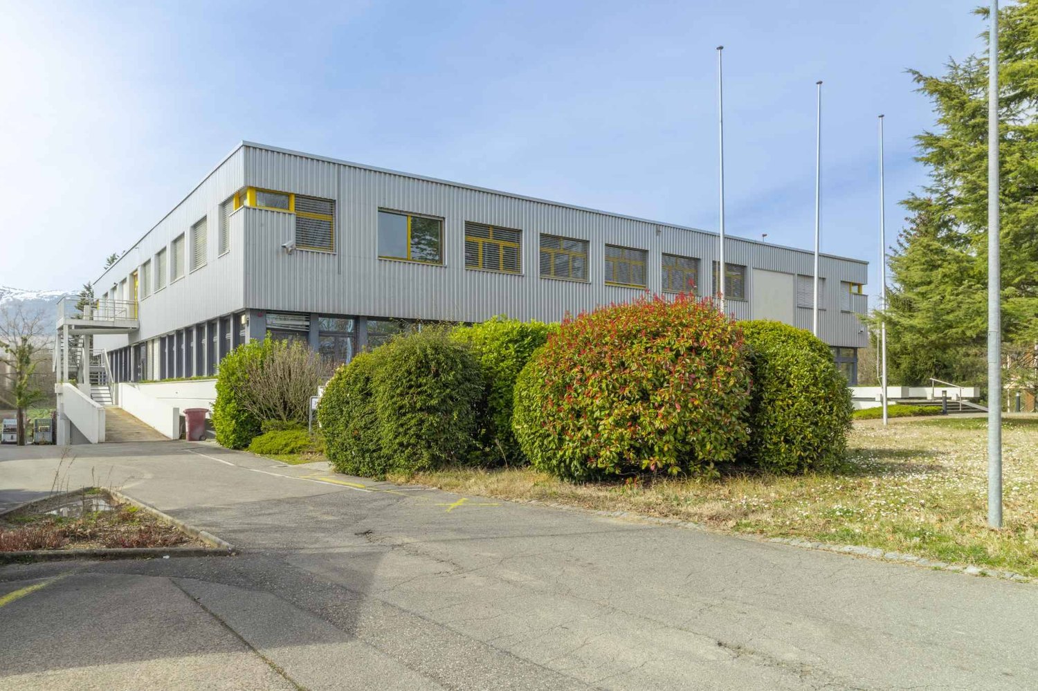 2884m² commercial, photo 2 of 10