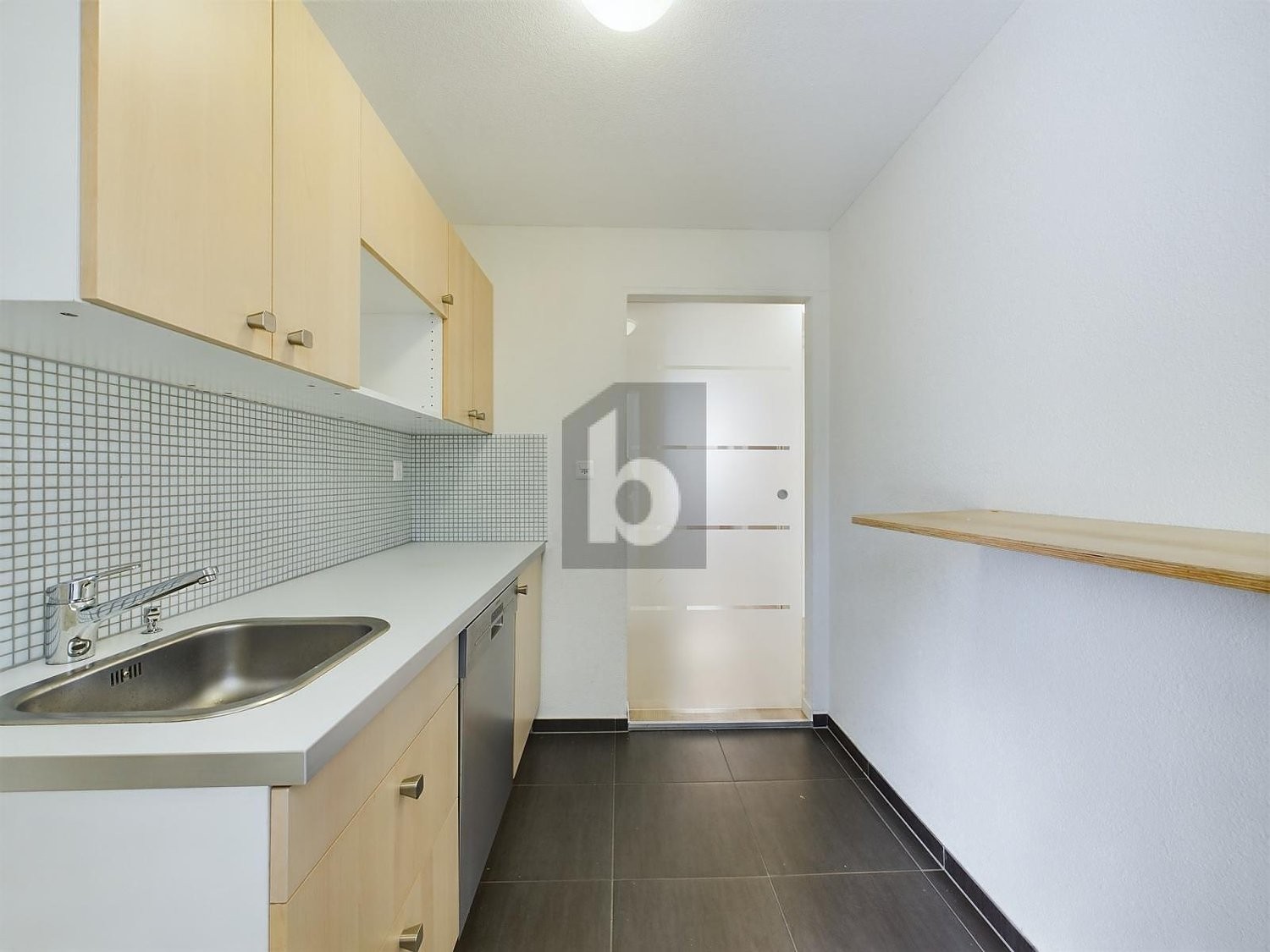 91m² bureau, photo 3 sur 4