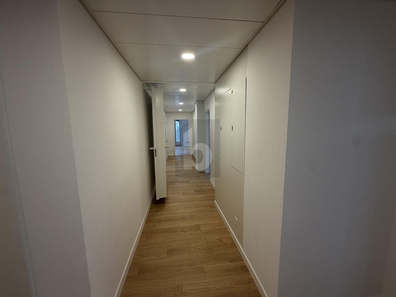 Living / commercial building