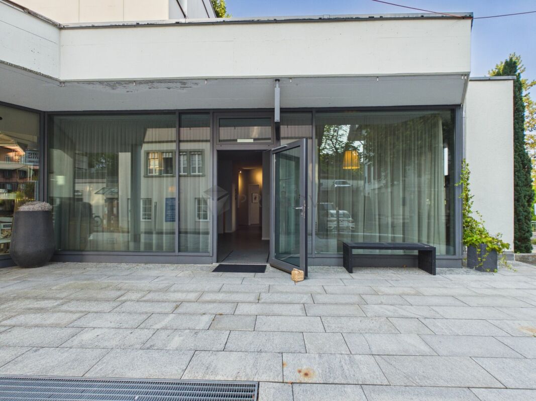 153m² commercial, photo 8 of 10