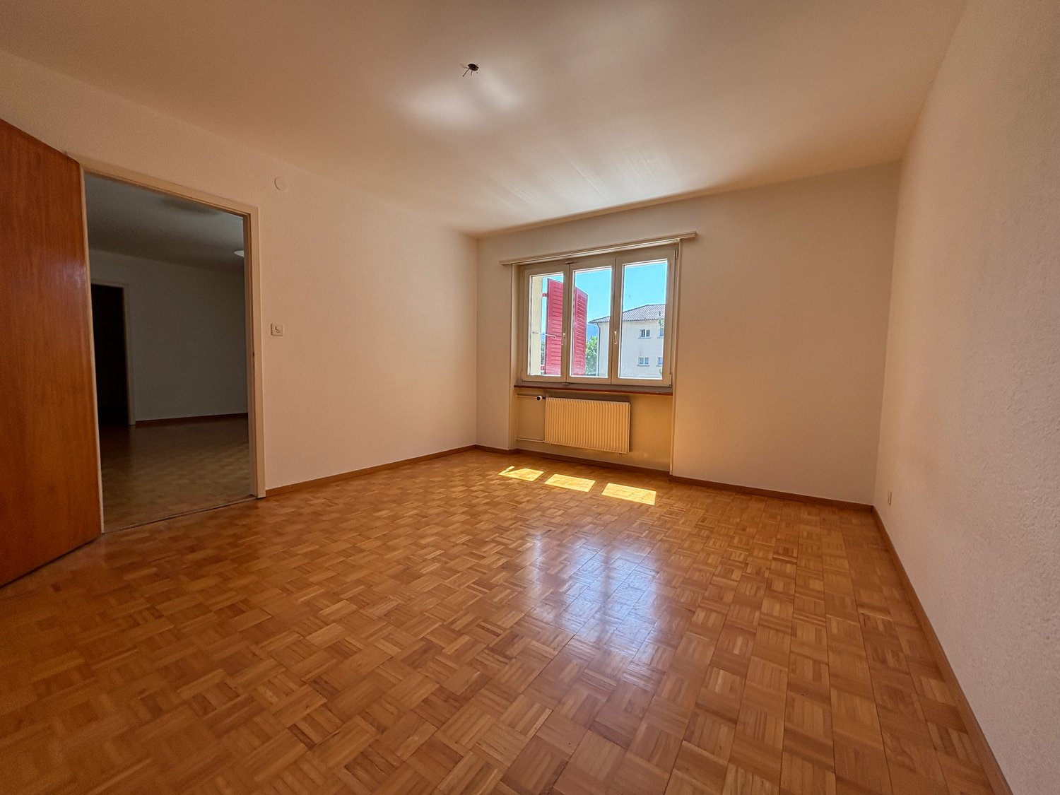 4 rooms apartment, photo 9 of 10