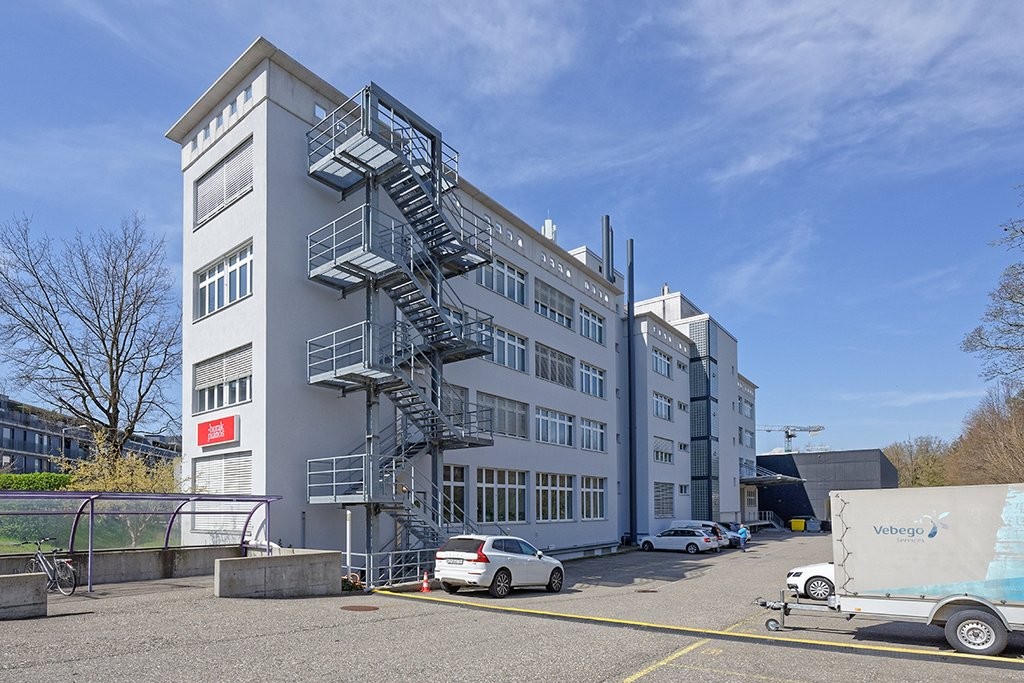 480m² de bureaux