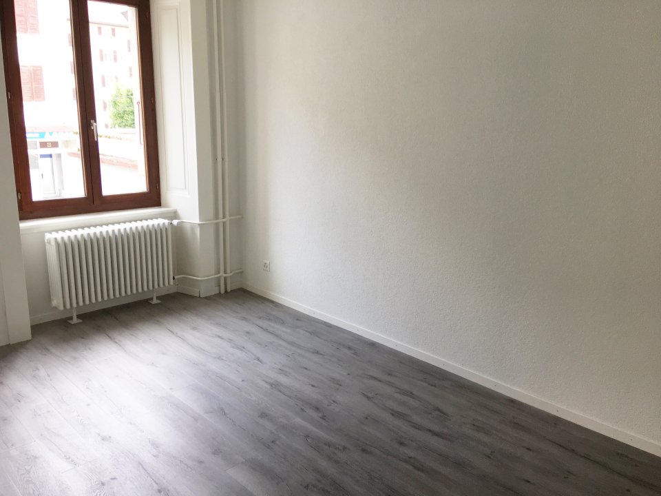 2 rooms apartment, photo 2 of 3