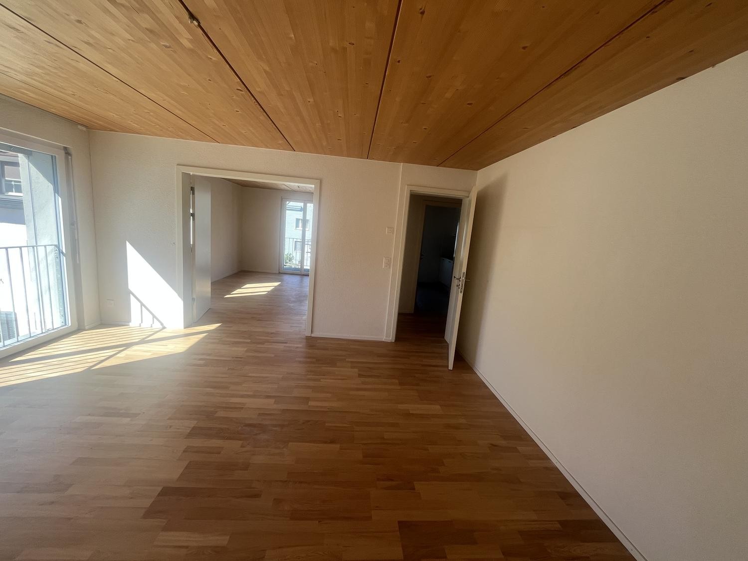 3 ½ rooms apartment, photo 1 of 8