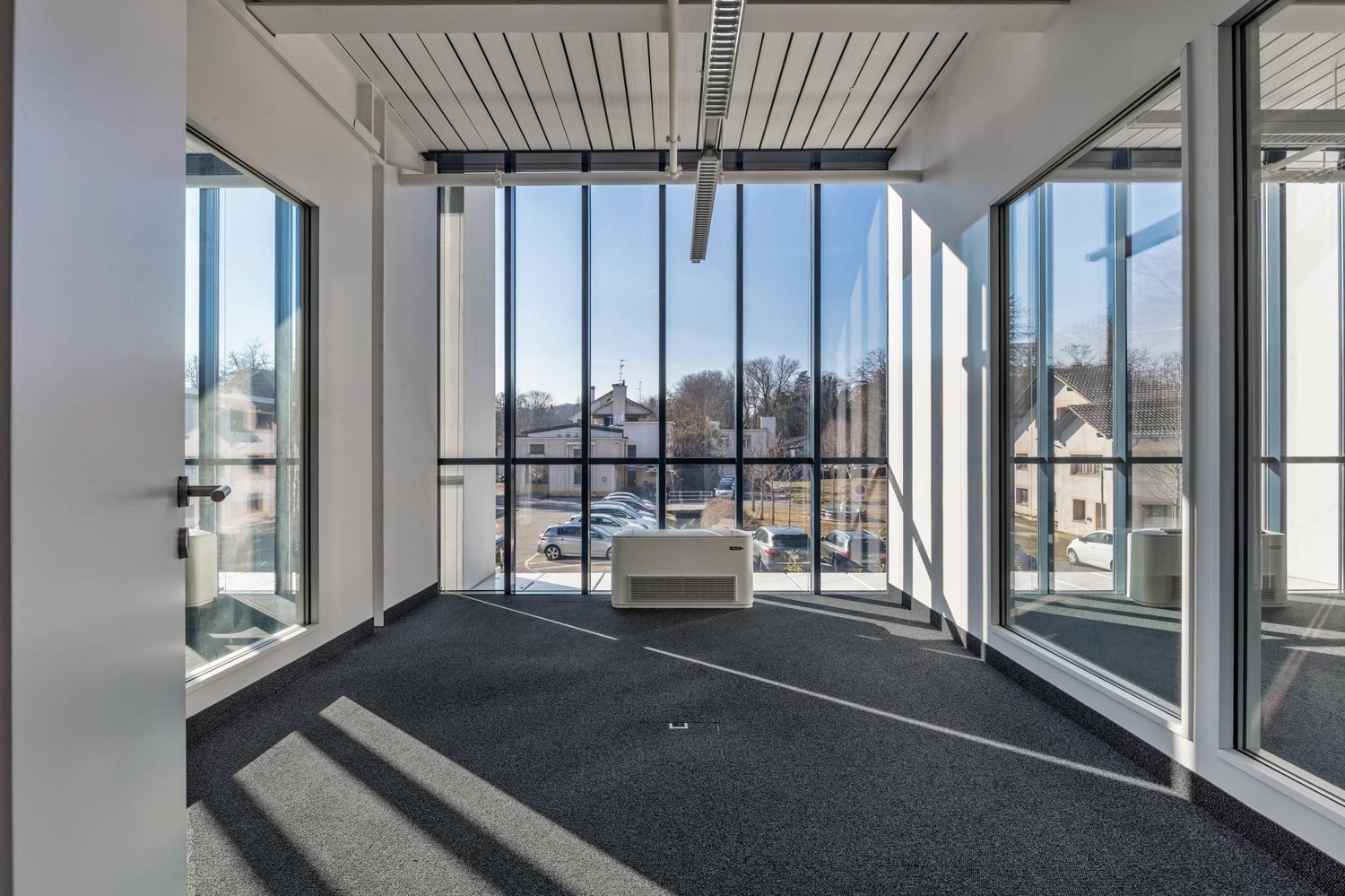 6100m² office, photo 7 of 9