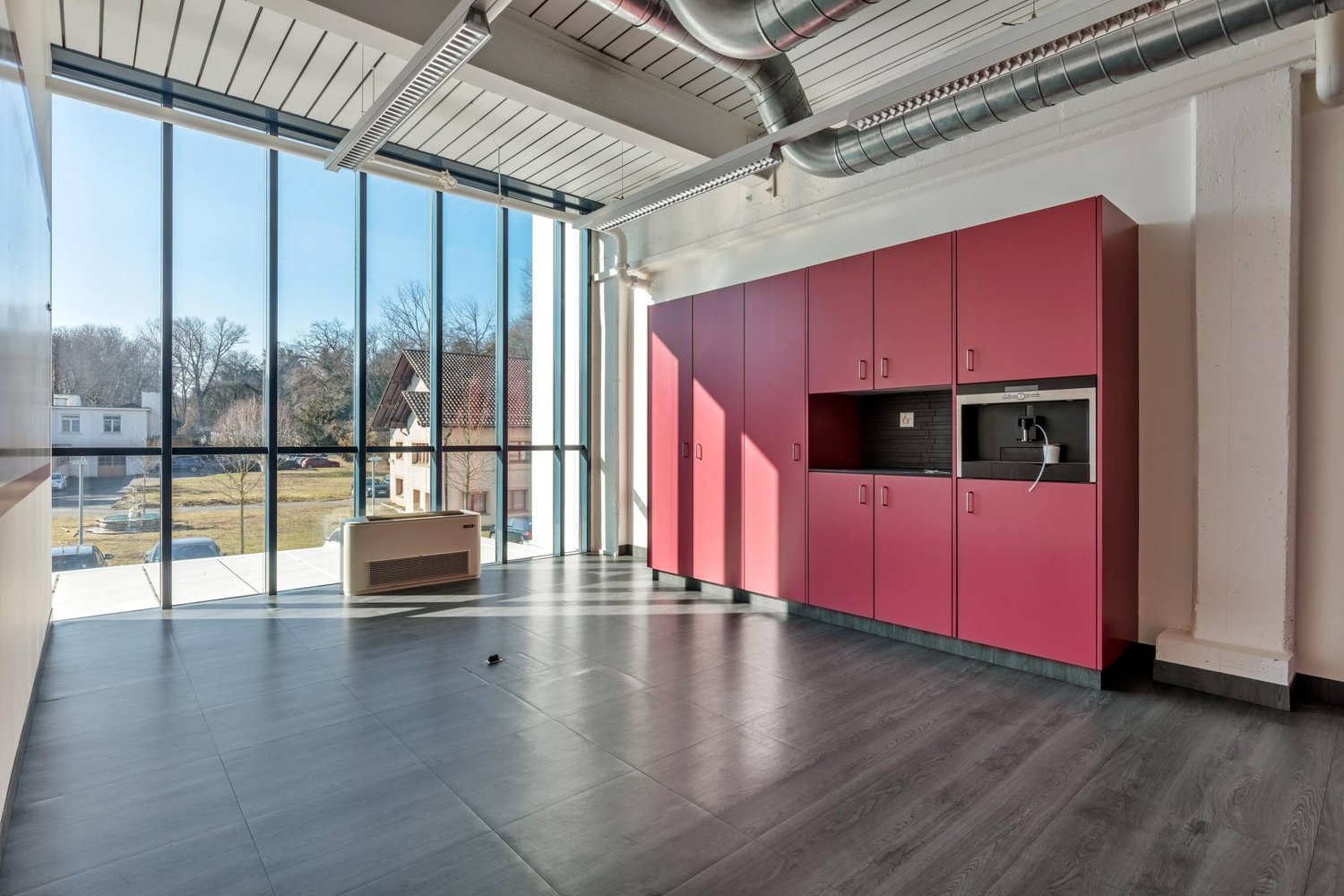 6100m² office, photo 4 of 9