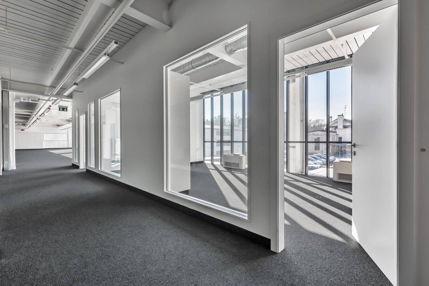 6100m² office, photo 5 of 9