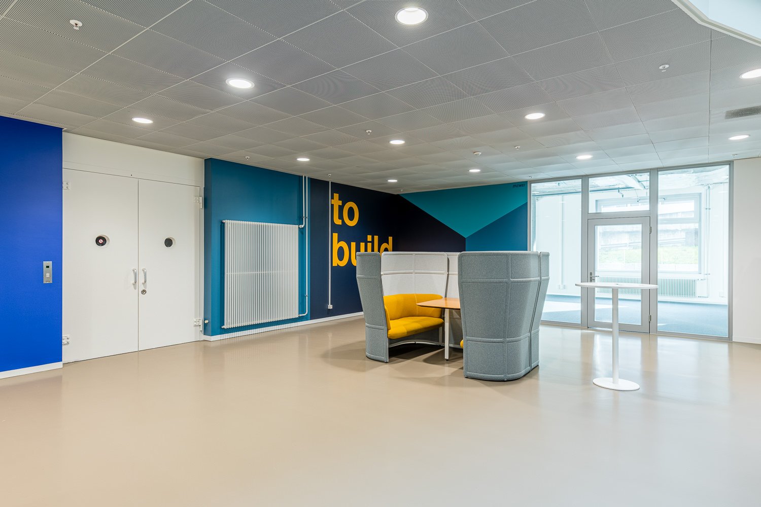 58m² office