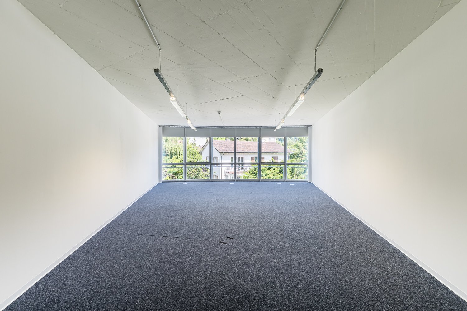 58m² office