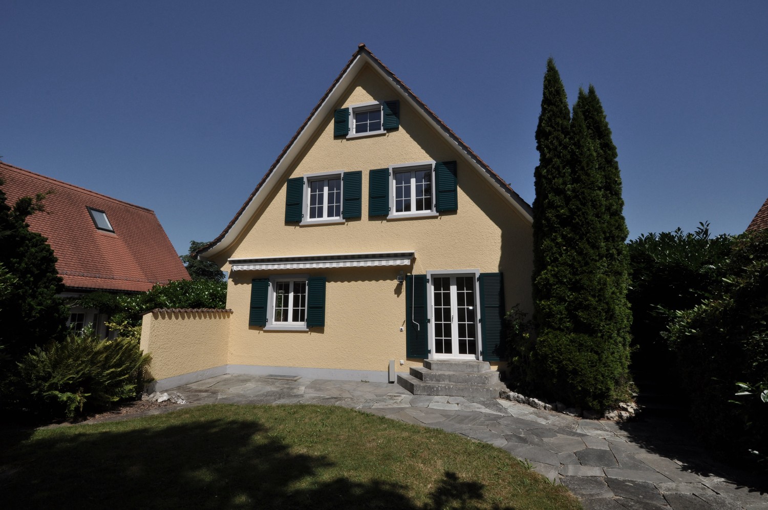 5 rooms single house