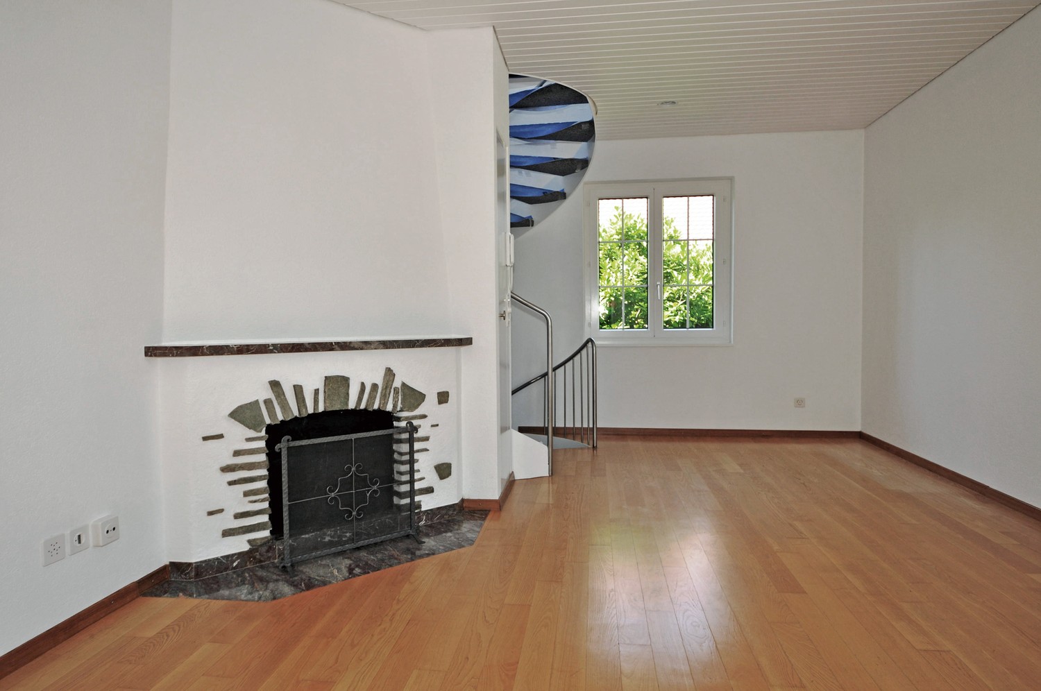 5 rooms single house
