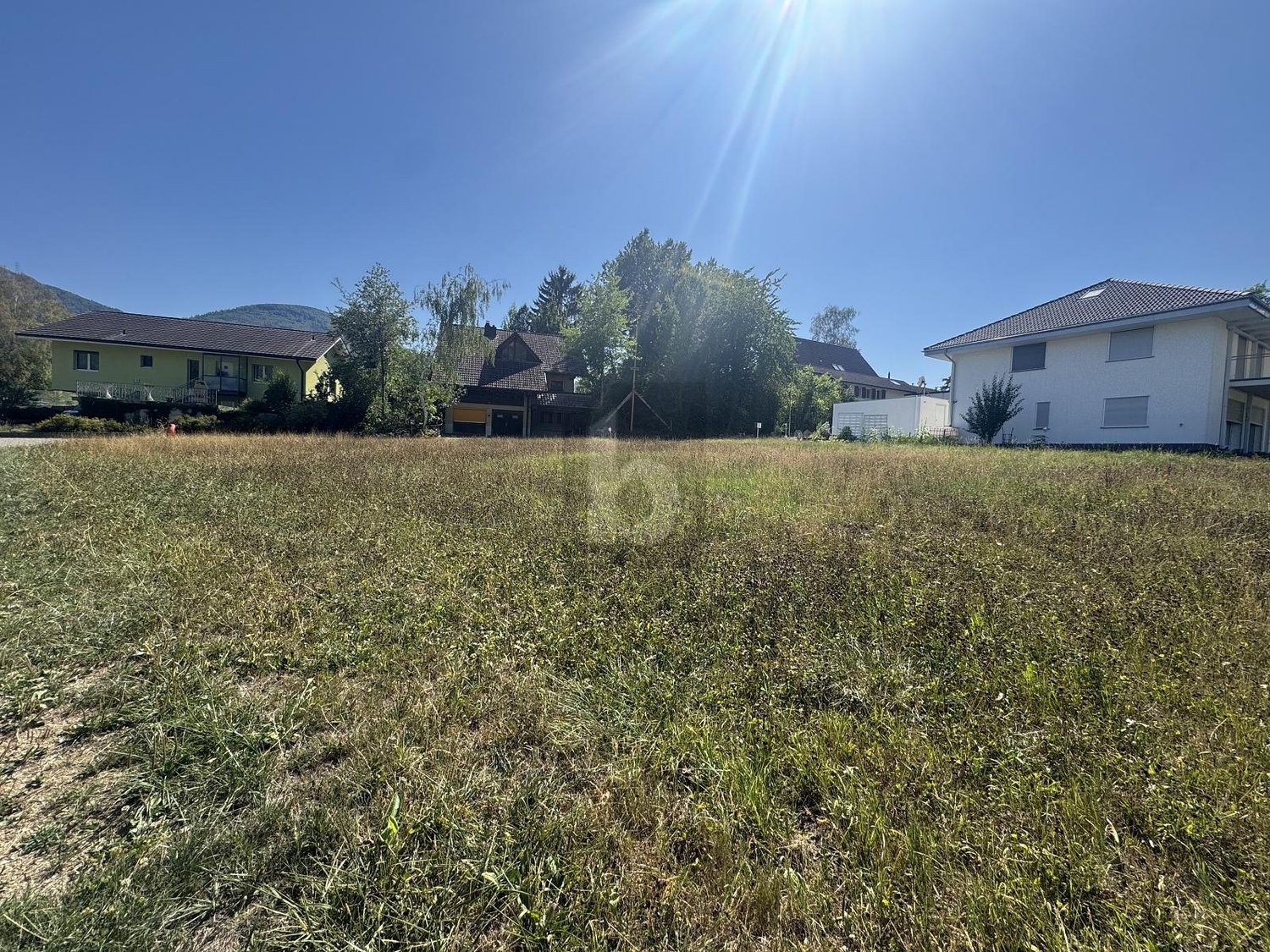 701m² building land, photo 1 of 4