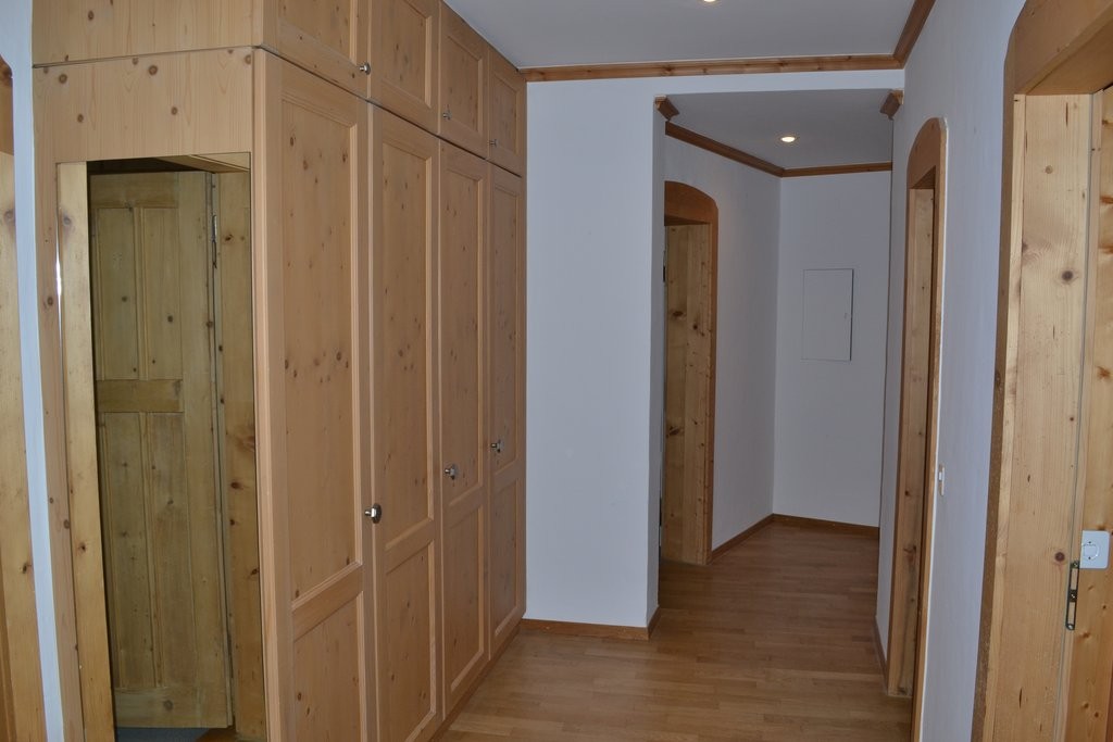 73m² office
